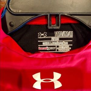 Under Armour Shirts & Tops - Boys Fitted Under Armour shirt Under Armour Shirts & Tops - Boys Fitted Under Armour shirt